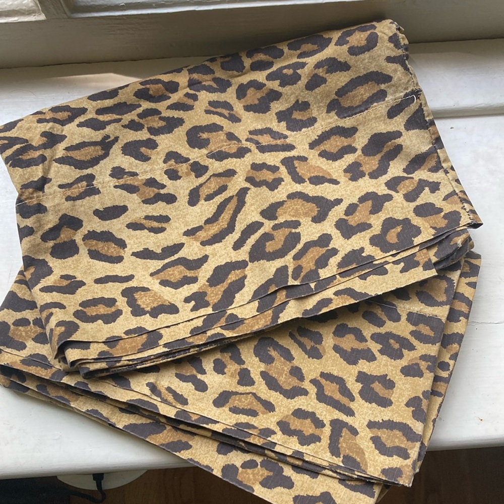 2 1990s Ralph Lauren Leopard print pillowcases